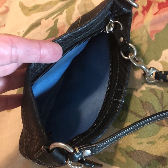 Vintage COACH Pebbled Leather Silver Hardware Zip Pouch Strappy Black classic - Picture 9 of 16